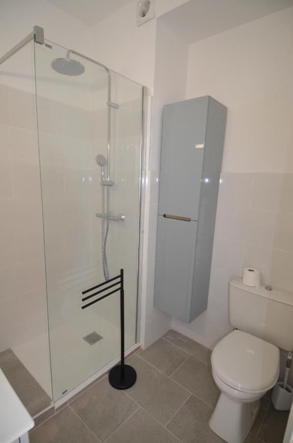 Grand Studio 30m² En Centre-ville A * Nice