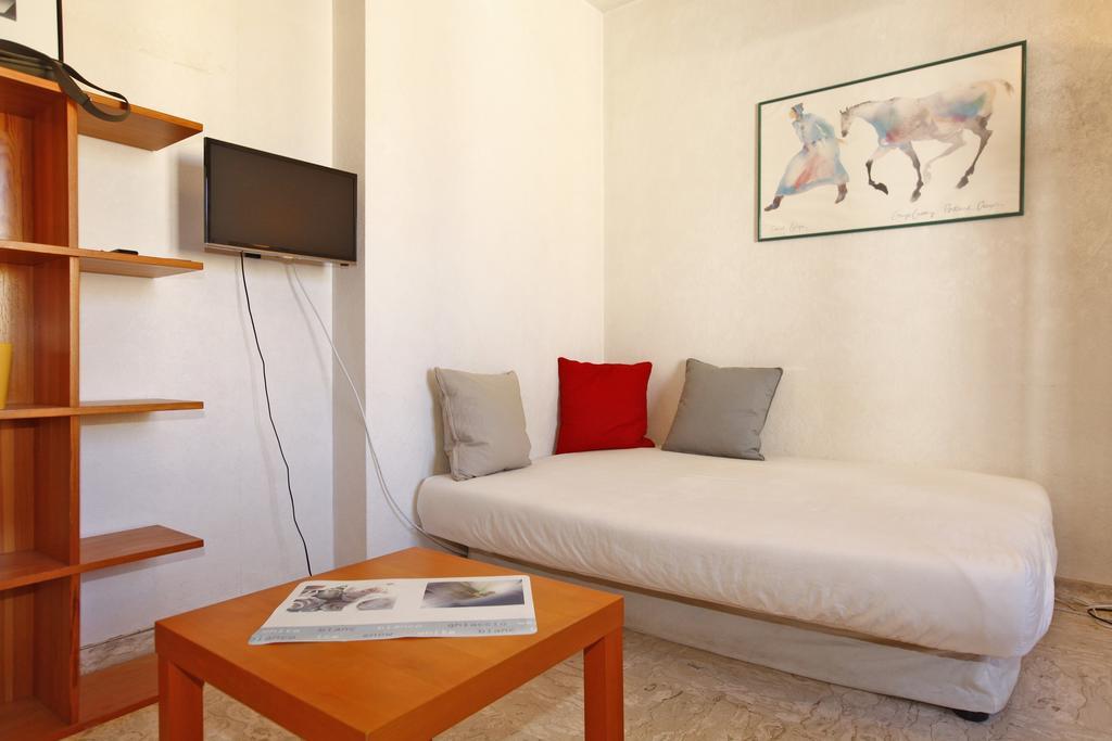 Grand Studio 30m² En Centre-ville A Nice