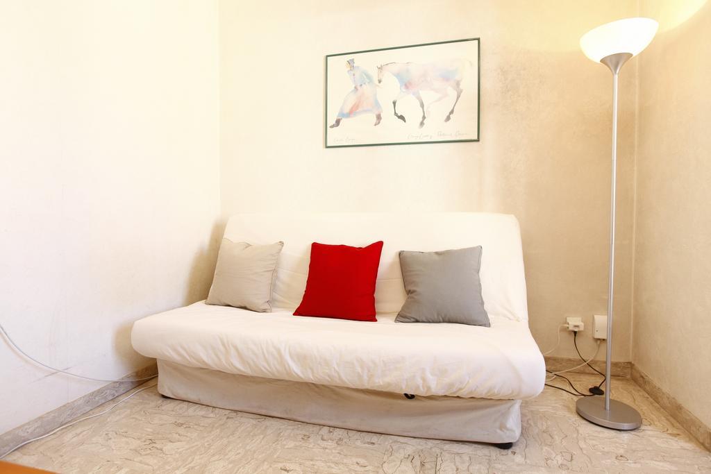 Grand Studio 30m² En Centre-ville A Apartment